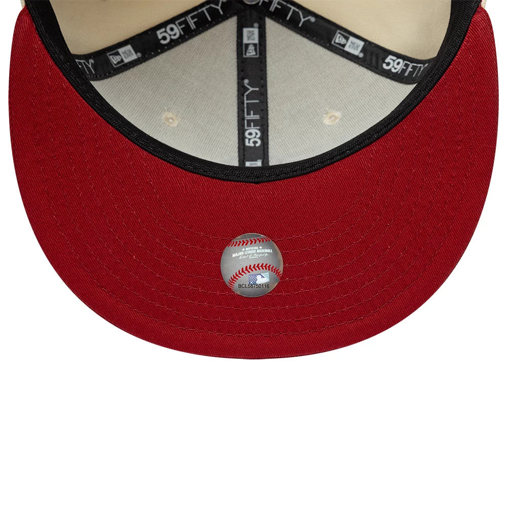 Pictured is this MLB League Essential New York Yankees 59FIFTY Fitted cap in cream & red. 5