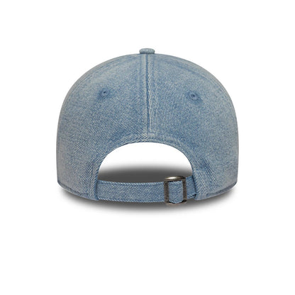 Pictured is this MLB Washed Denim New York Yankees 9TWENTY cap in pastel blue. 4