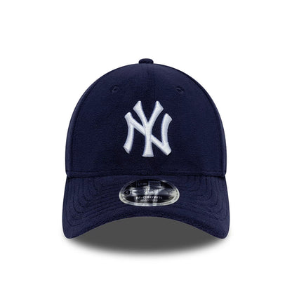 Pictured is this MLB Fleece New York Yankees 9FORTY M-Crown cap in navy. 2