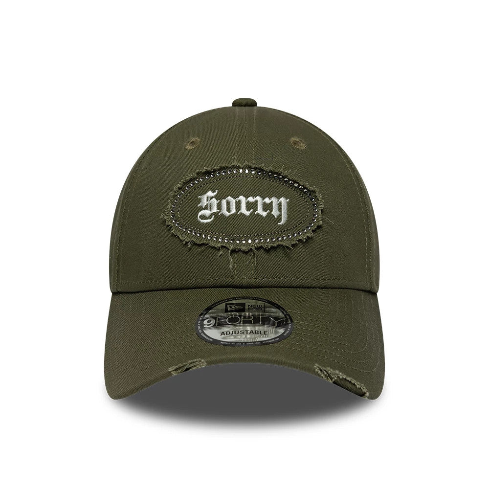 Pictured is this New Era Gem Patch Distress 9FORTY cap in green. 2