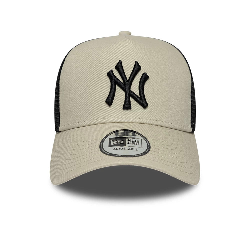 Pictured is this MLB League Essential New York Yankees 9FORTY A-Frame Trucker cap in light beige. 2