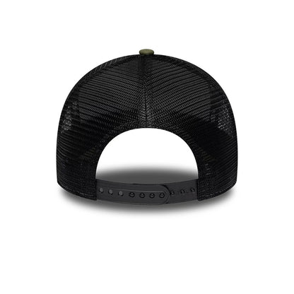 Pictured is this MLB League Essential New York Yankees 9FORTY A-Frame Trucker cap in green. 4