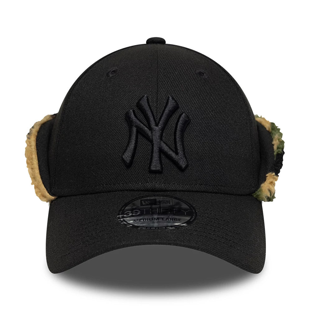 Pictured is this MLB New York Yankees 39THIRTY Downflap Stretch Fit cap in black. 3