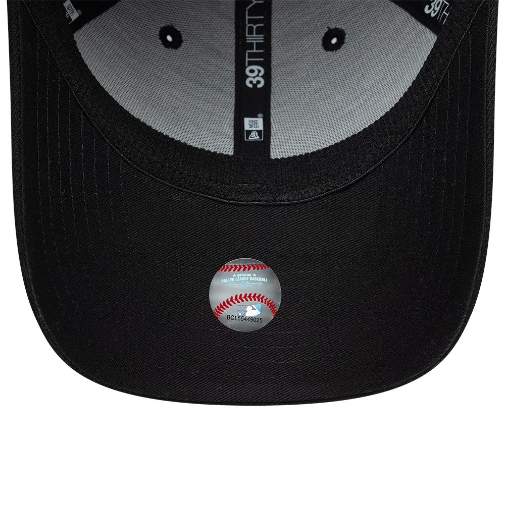Pictured is this MLB New York Yankees 39THIRTY Downflap Stretch Fit cap in black. 9