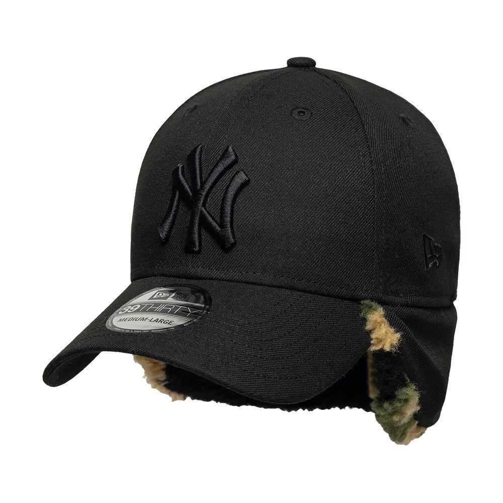 Pictured is this MLB New York Yankees 39THIRTY Downflap Stretch Fit cap in black. 2