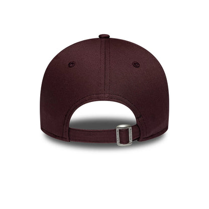 Pictured is this Womens MLB League Essential New York Yankees 9FORTY cap in dark purple. 4