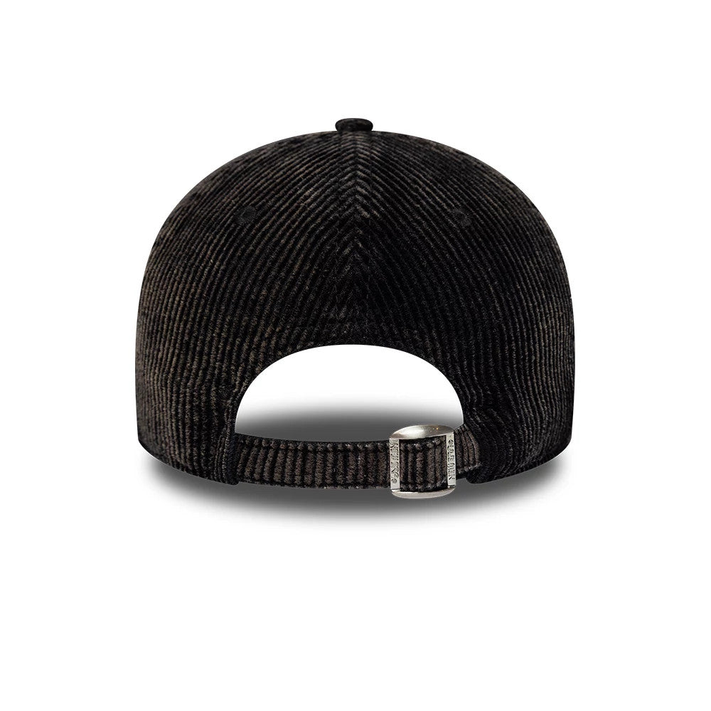 Pictured is this New Era Patch Acid Cord 9TWENTY cap in black. 4