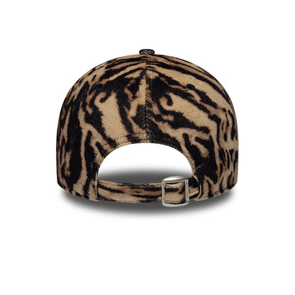 Pictured is this Womens MLB Ocelot Print New York Yankees 9FORTY cap in black. 4