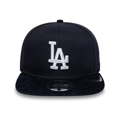 Pictured is this MLB Cord Visor LA Dodgers 9FIFTY Original Fit cap in navy. 2