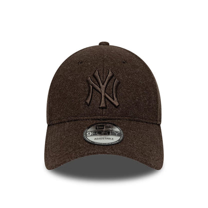 Pictured is this MLB Winter New York Yankees 9FORTY cap in brown. 2