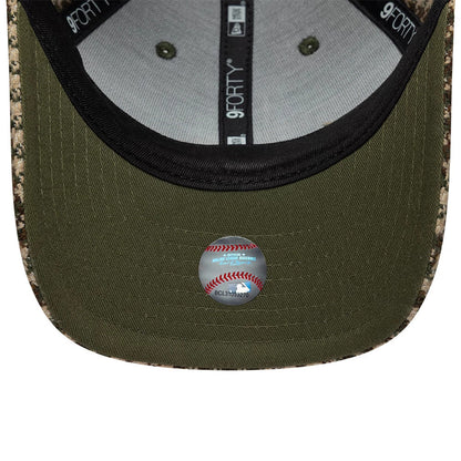 LA Dodgers Womens MLB Houndstooth Green New Era 9FORTY M-Crown Adjustable Cap, inside view showing the green undervisor with a baseball-shaped sticker, black sweatband, and New Era branded taping on the seams.