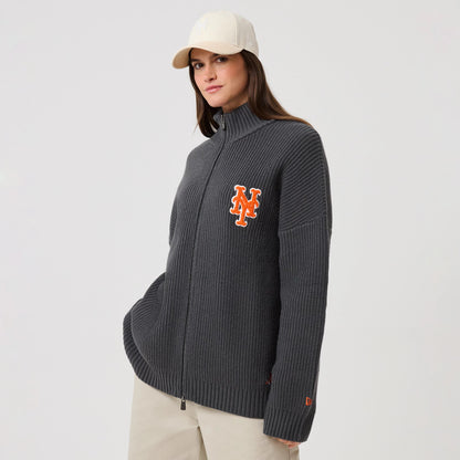 The model is wearing this MLB New York Mets 2 Way Zip Cardigan in charcoal. 4
