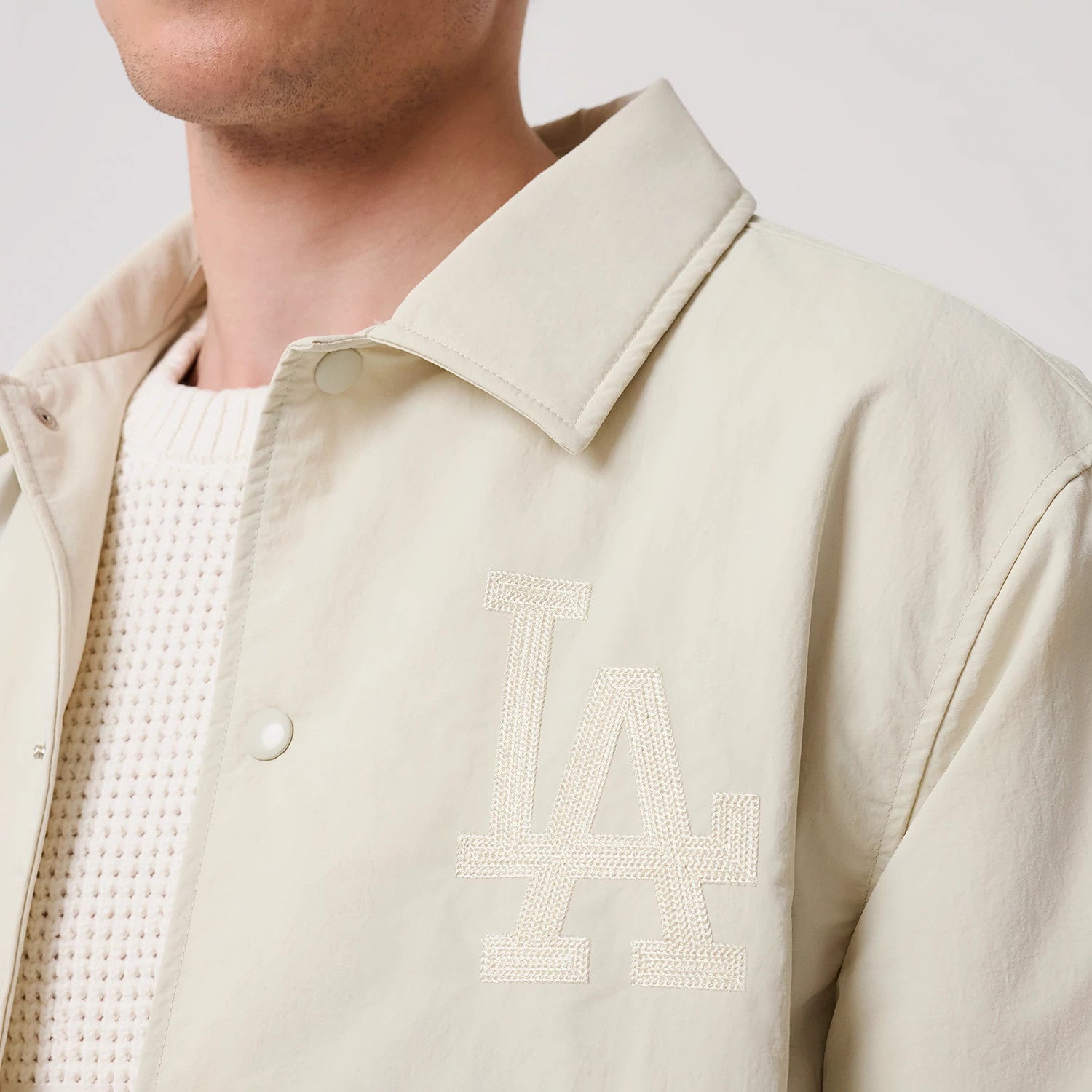 MLB LA Dodgers Light Beige Coach Jacket | NEC EU