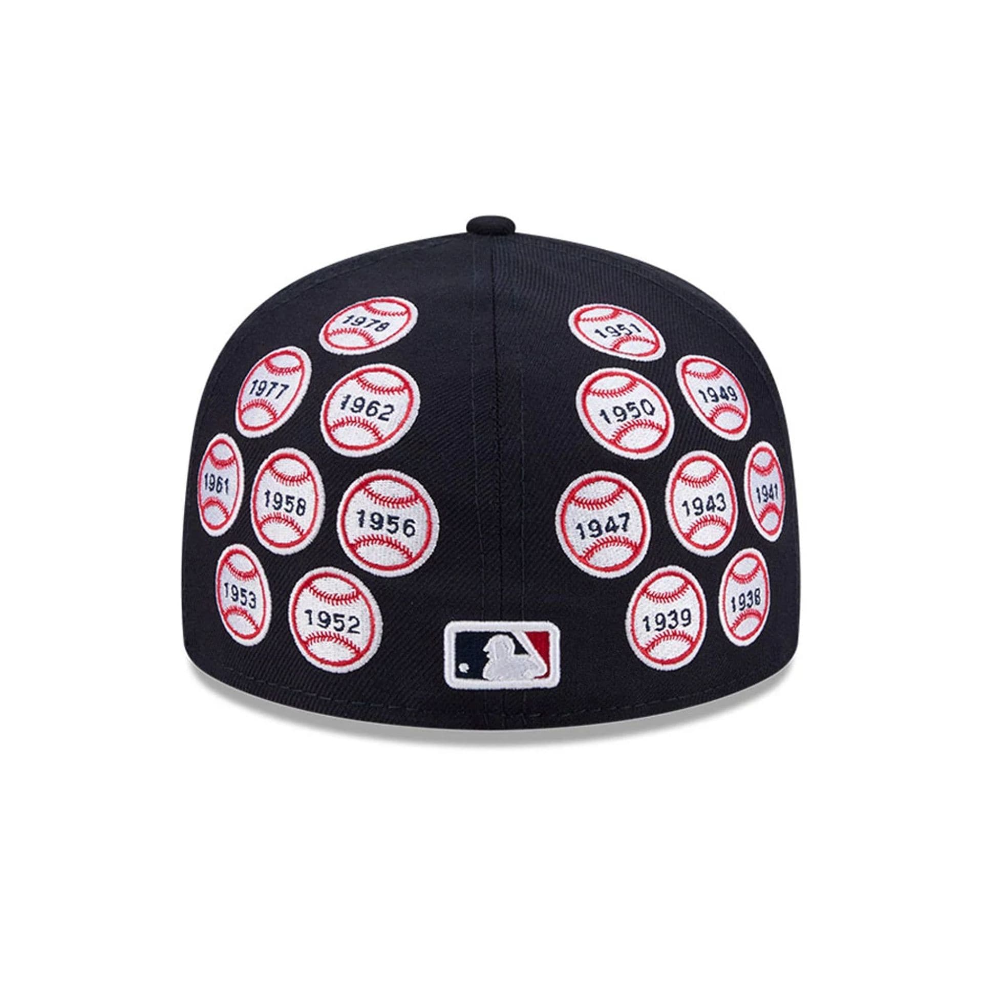 Pictured is this MLB X Spike Lee Patches New York Yankees 59FIFTY Fitted cap in navy. 6