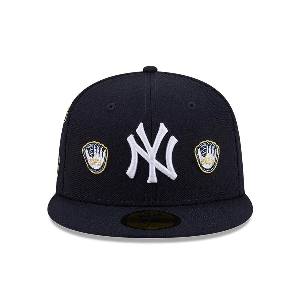 Pictured is this MLB X Spike Lee Gloves New York Yankees 59FIFTY Fitted cap in navy. 3