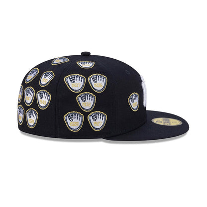 Pictured is this MLB X Spike Lee Gloves New York Yankees 59FIFTY Fitted cap in navy. 7