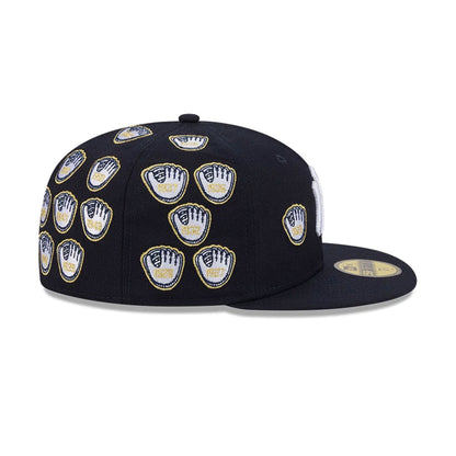 Pictured is this MLB X Spike Lee Gloves New York Yankees 59FIFTY Fitted cap in navy. 7