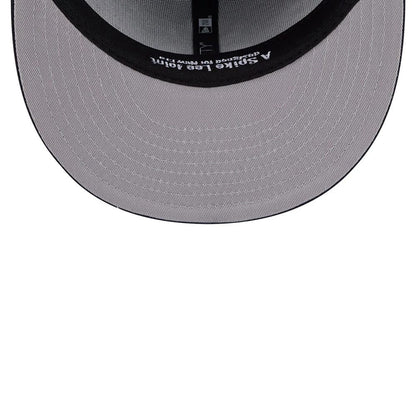 Pictured is this MLB X Spike Lee Gloves New York Yankees 59FIFTY Fitted cap in navy. 2