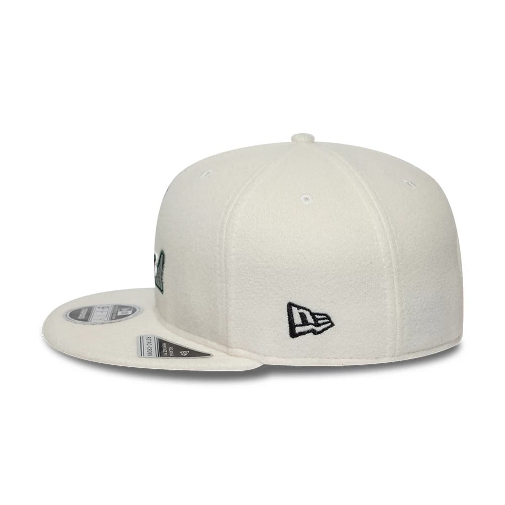 Pictured is this Lacoste X New Era Retro Crown 9FIFTY cap in white. 5