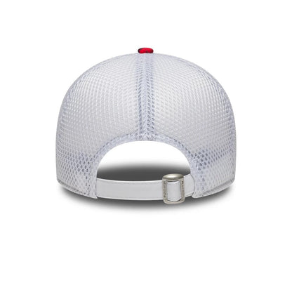 Pictured is this Canada Air Event Sail GP 9FORTY cap in red. 4