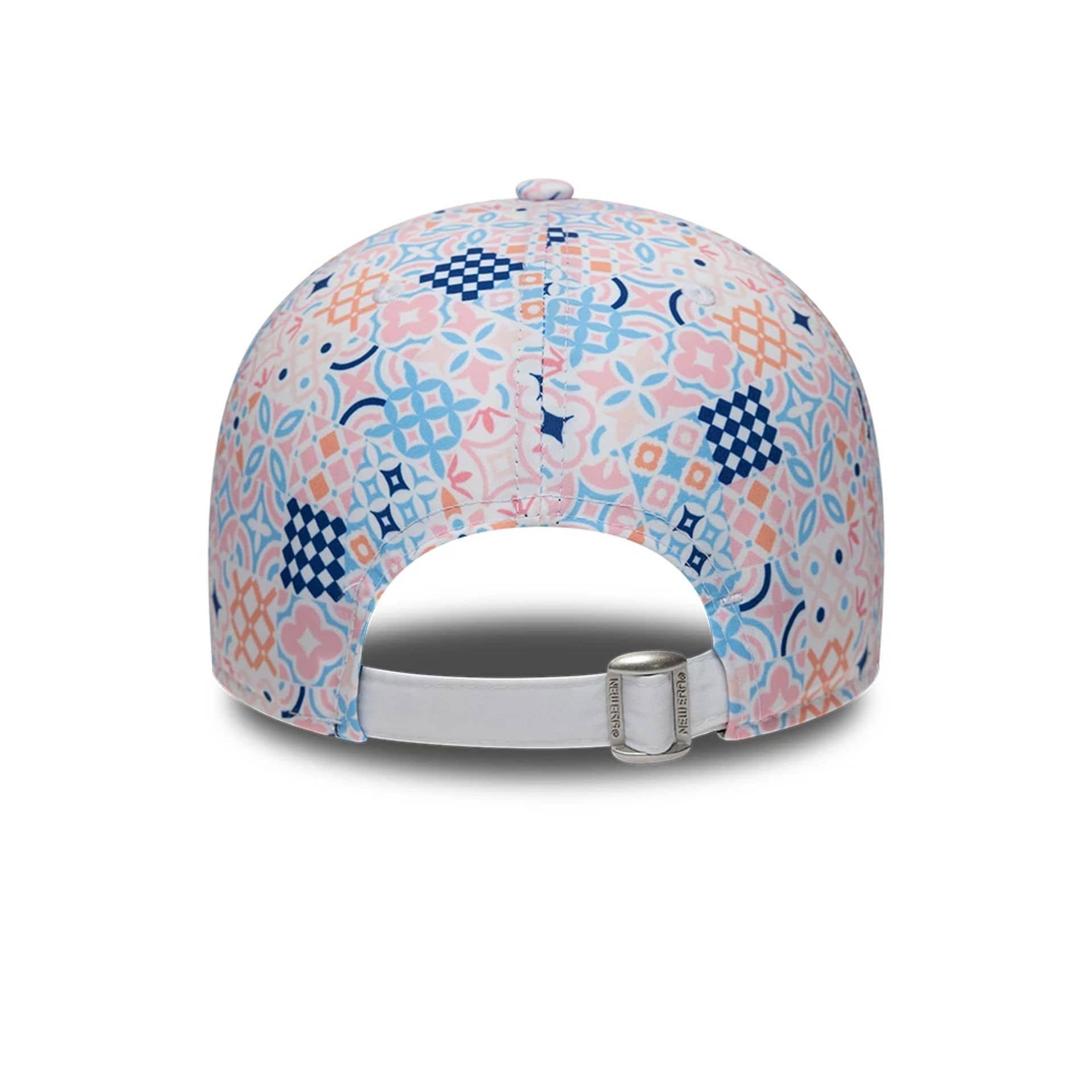 Pictured is this Mediterranean Air Event Sail GP 9FORTY cap in white. 5