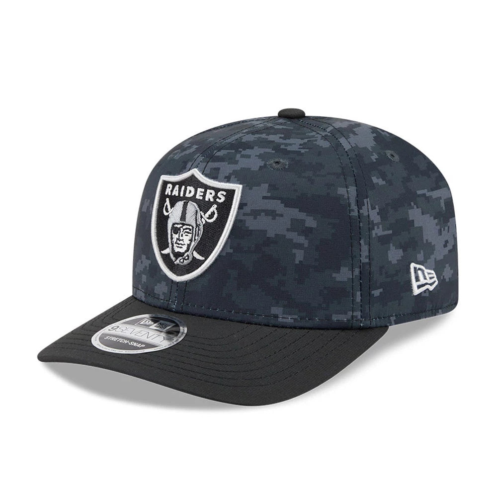Pictured is this NFL Las Vegas Raiders 9SEVENTY Stretch Snap cap in digi camo & black. 3