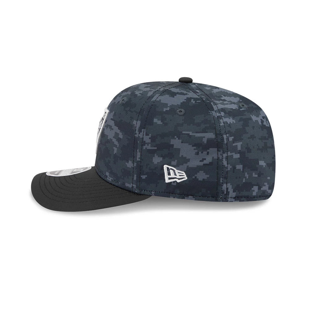 Pictured is this NFL Las Vegas Raiders 9SEVENTY Stretch Snap cap in digi camo & black. 5