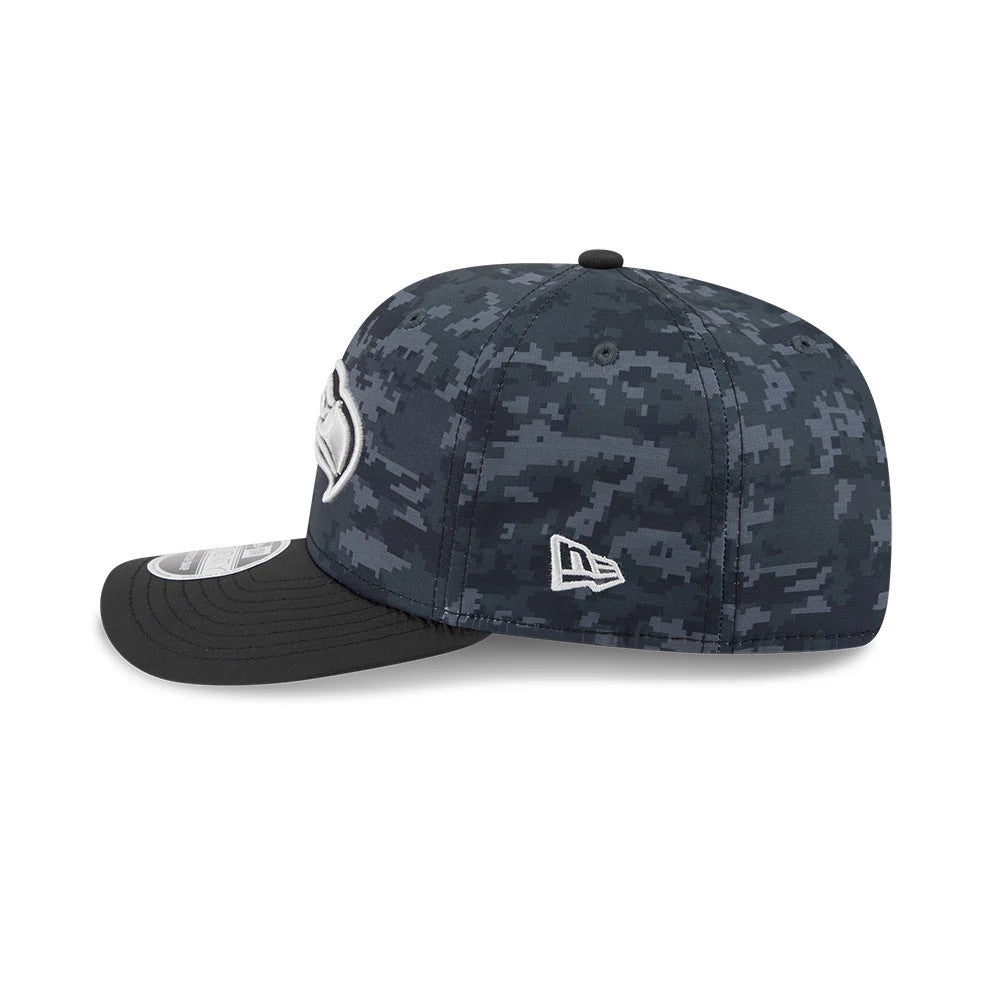Pictured is this NFL Seattle Seahawks 9SEVENTY Stretch Snap cap in digi camo & black. 5