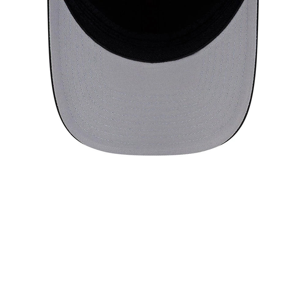 Philadelphia Flyers NHL Team Black New Era 39THIRTY M-Crown Stretch Fit Cap, inside view showing a light grey undervisor with detailed stitching, a black sweatband lining the edge, and high-quality stretchy material for comfort.