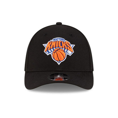 Pictured is this NBA Team New York Knicks 39THIRTY M-Crown Stretch Fit cap in black. 3