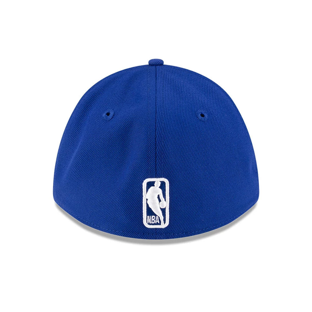 Pictured is this NBA Team New York Knicks 39THIRTY M-Crown Stretch Fit cap in blue. 5