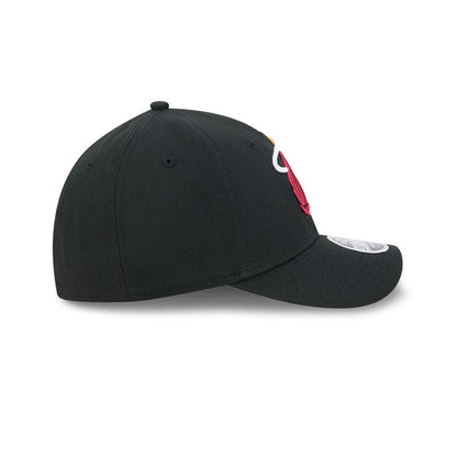 Pictured is this NBA Team Miami Heat 39THIRTY M-Crown Stretch Fit cap in black. 6