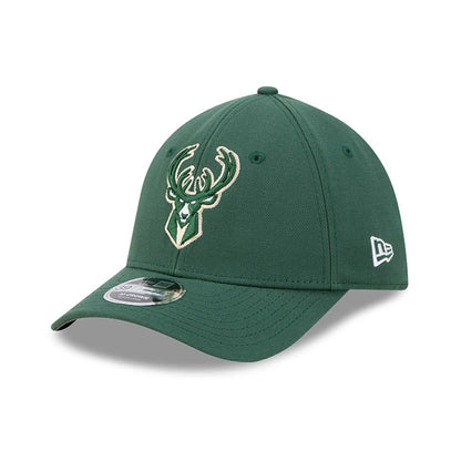 Pictured is this NBA Team Milwaukee Bucks 39THIRTY M-Crown Stretch Fit cap in dark green. 1