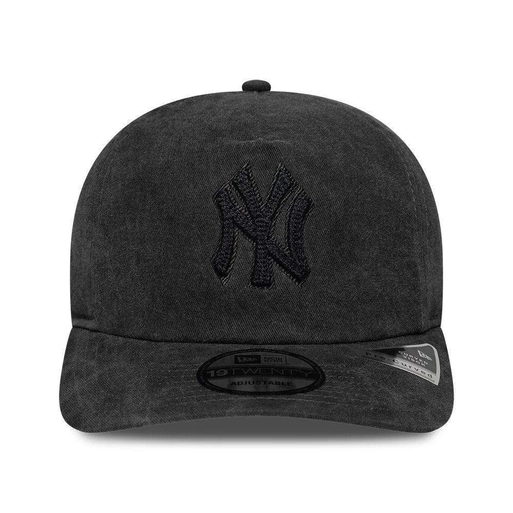 Pictured is this MLB New York Yankees 19TWENTY cap in black. 3