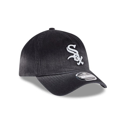 Pictured is this MLB Washed Denim Chicago White Sox 9FORTY A-Frame Unstructured cap in black. 4