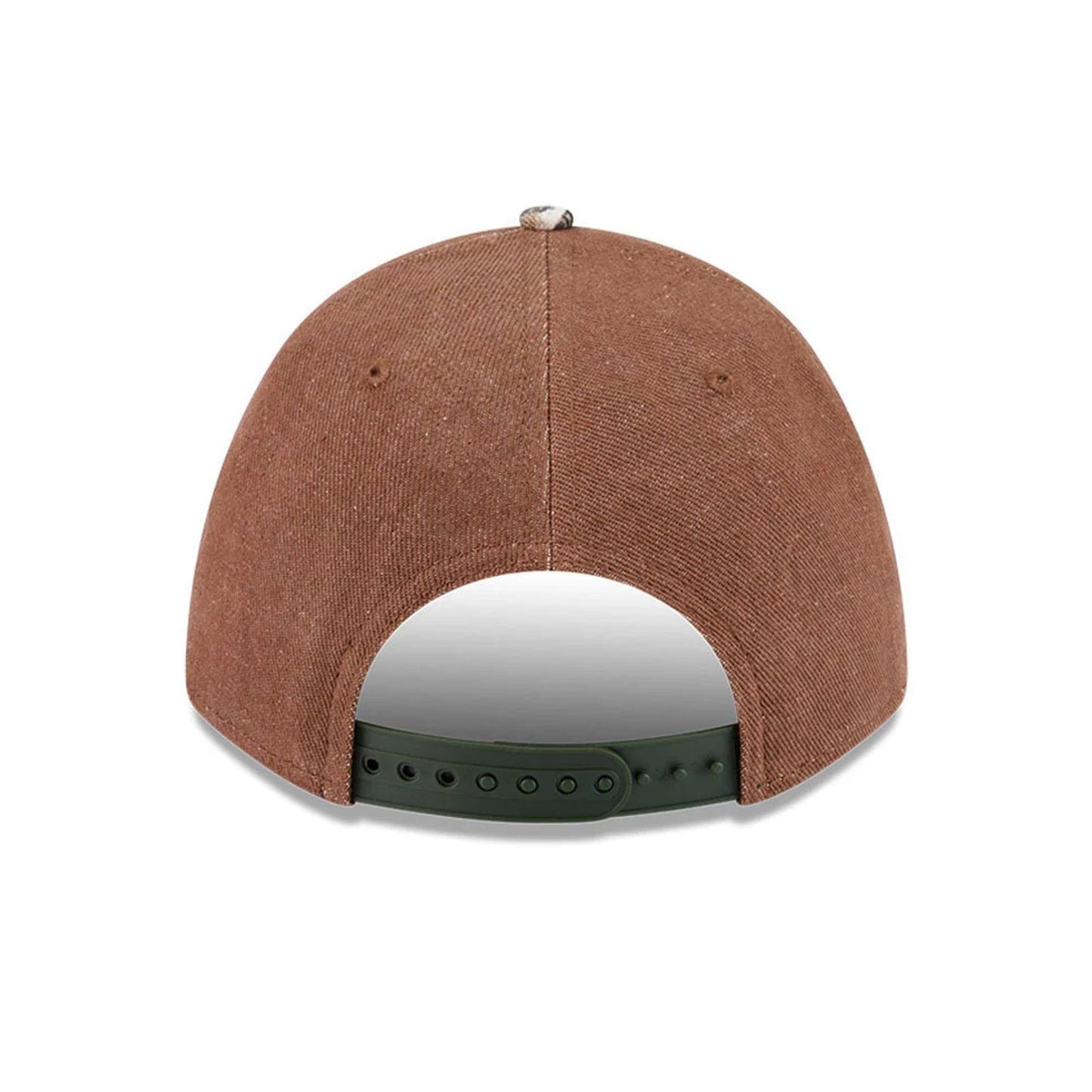 Pictured is this MLB Cotton Twill New York Mets 9FORTY M-Crown A-Frame cap in dark beige. 5