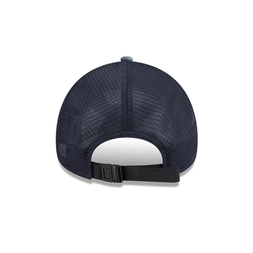 Pictured is this New Era Elevated Basics 9FORTY A-Frame cap in navy. 7