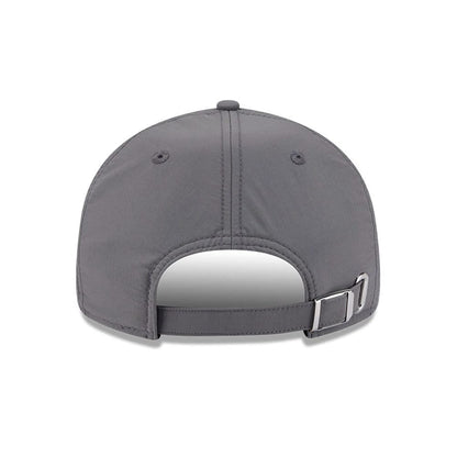 Pictured is this New Era Elevated Basics Retro Crown 9FIFTY cap in open grey. 7