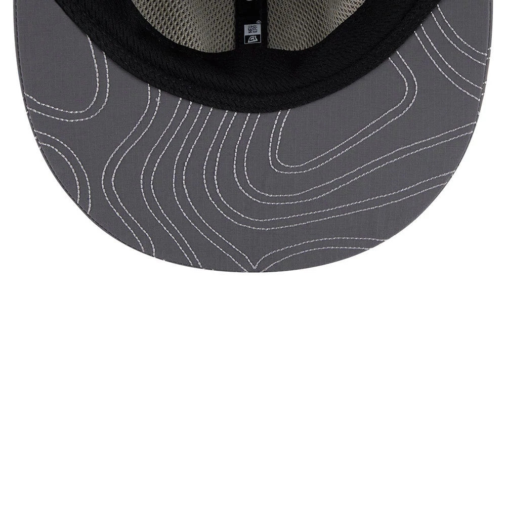Pictured is this New Era Elevated Basics Retro Crown 9FIFTY cap in open grey. 2