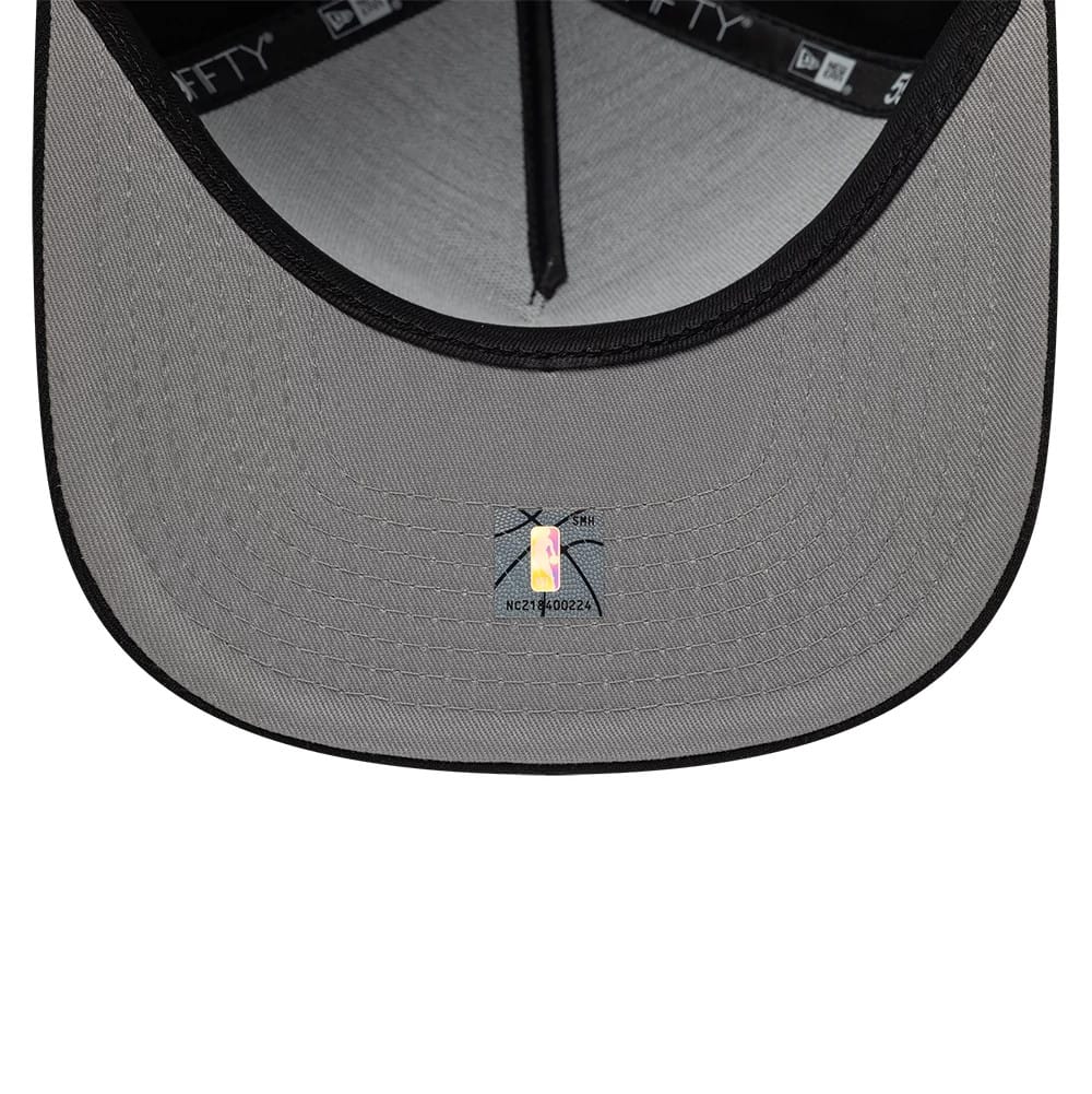 Pictured is this NBA Bead Chicago Bulls 59FIFTY A-Frame Fitted cap in black. 2
