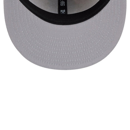 Pictured is this Logo Star Trek 59FIFTY Fitted cap in light beige. 2