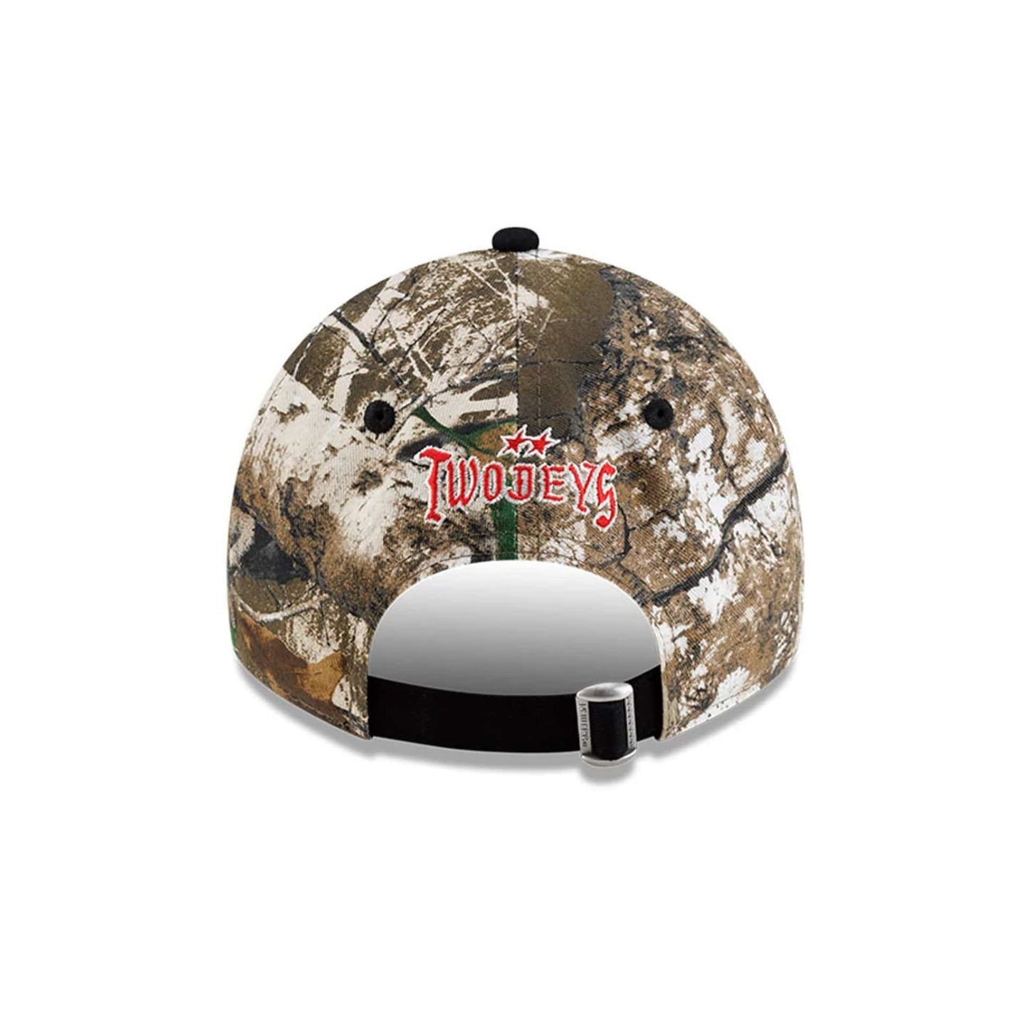 Pictured is this Realtree Twojeys X New Era 9TWENTY cap in assorted print. 4