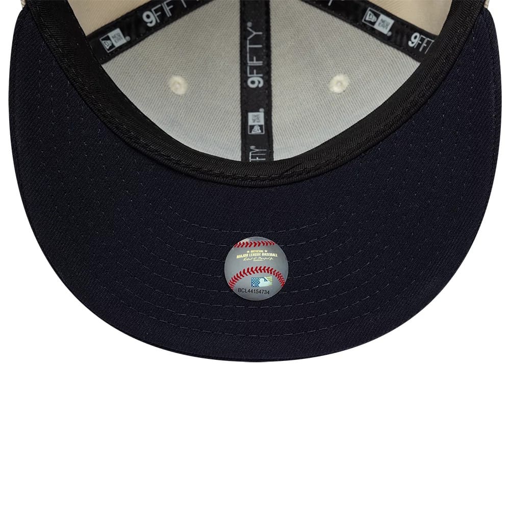 Pictured is this MLB Ombre Script New York Yankees 9FIFTY Snapback cap in light beige. 6