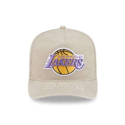 Pictured is this NBA LA Lakers 9FIFTY A-Frame Snapback cap in light beige. 3