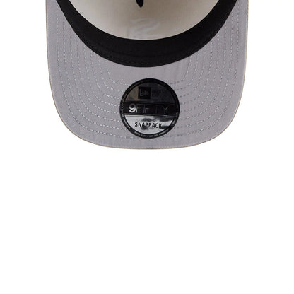Pictured is this MLB Chicago White Sox 9FIFTY A-Frame Snapback cap in light beige. 2