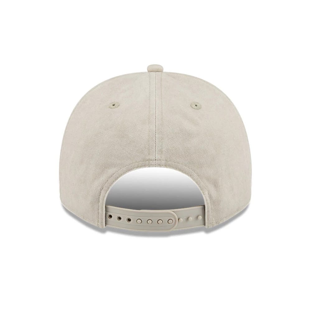 Pictured is this MLB New York Yankees 9FIFTY A-Frame Snapback cap in light beige. 6