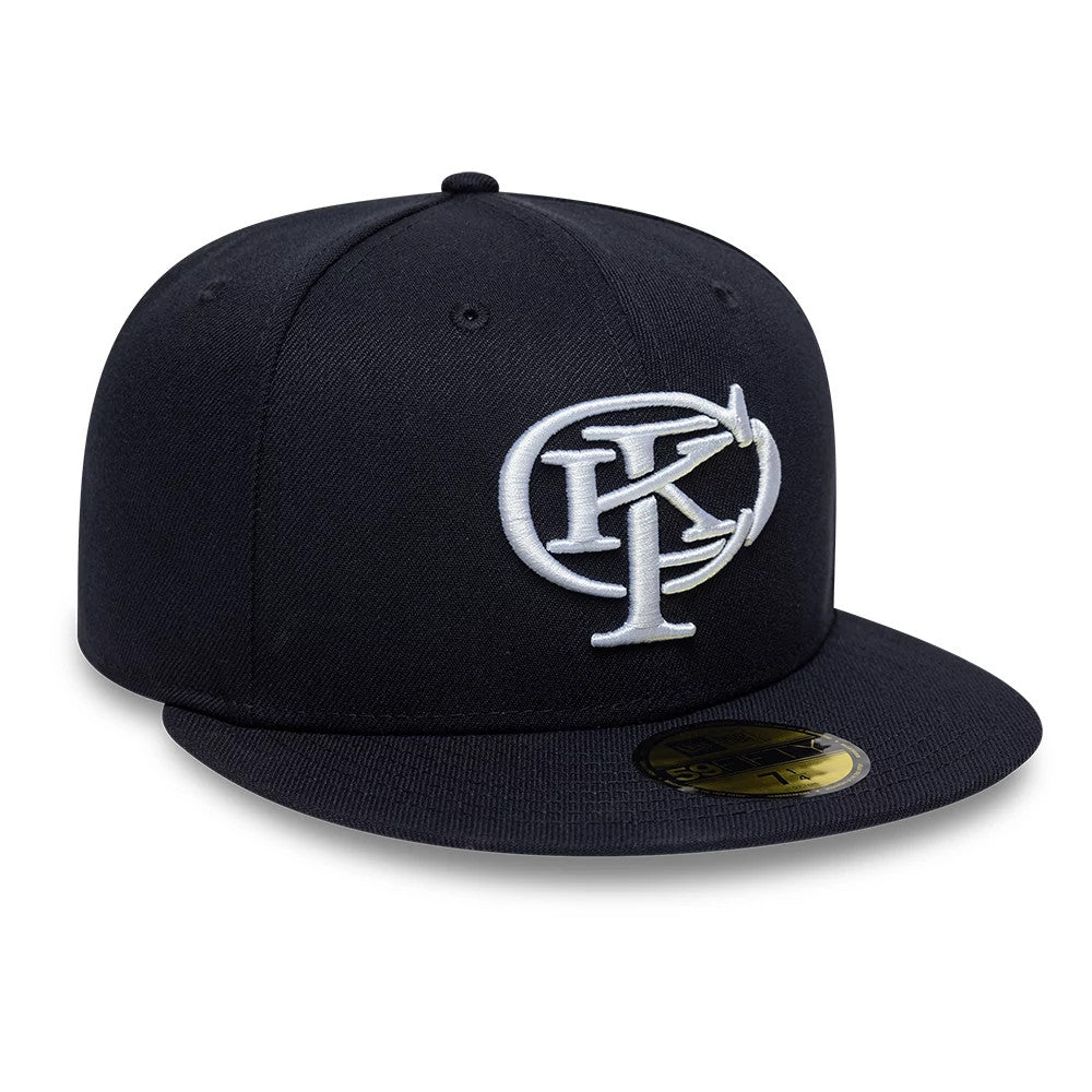 Pictured is this Gettomasa X New Era 59FIFTY Fitted cap in navy. 4