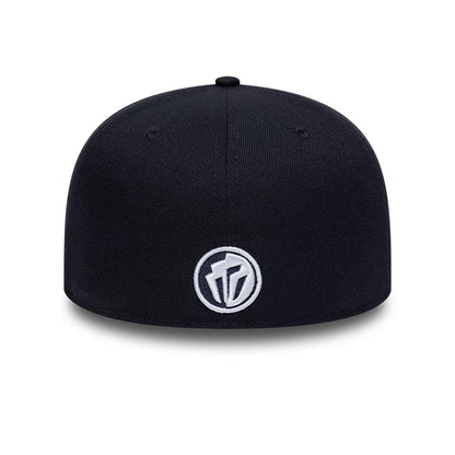 Pictured is this Gettomasa X New Era 59FIFTY Fitted cap in navy. 5