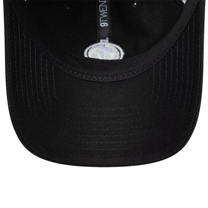 Pictured is this Gettomasa X New Era 9TWENTY Adjustable cap in black. 7