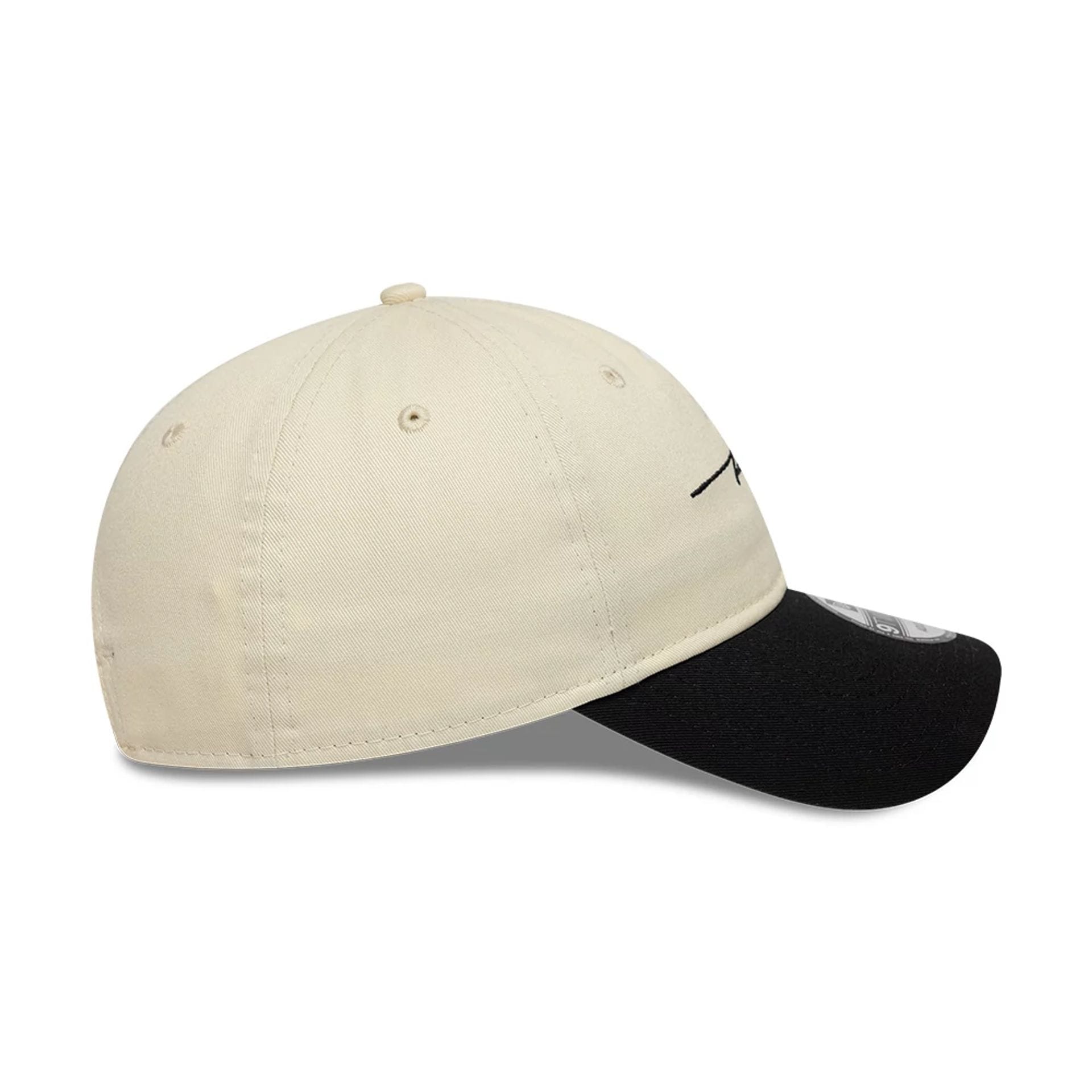 Pictured is this Gettomasa X New Era 9TWENTY Adjustable cap in light beige. 6